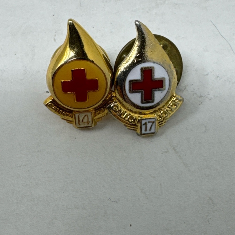 2 Vintage American Red Cross 14 & 17 Gallon Doner Gold Tone Enamel Lapel Hat Pin